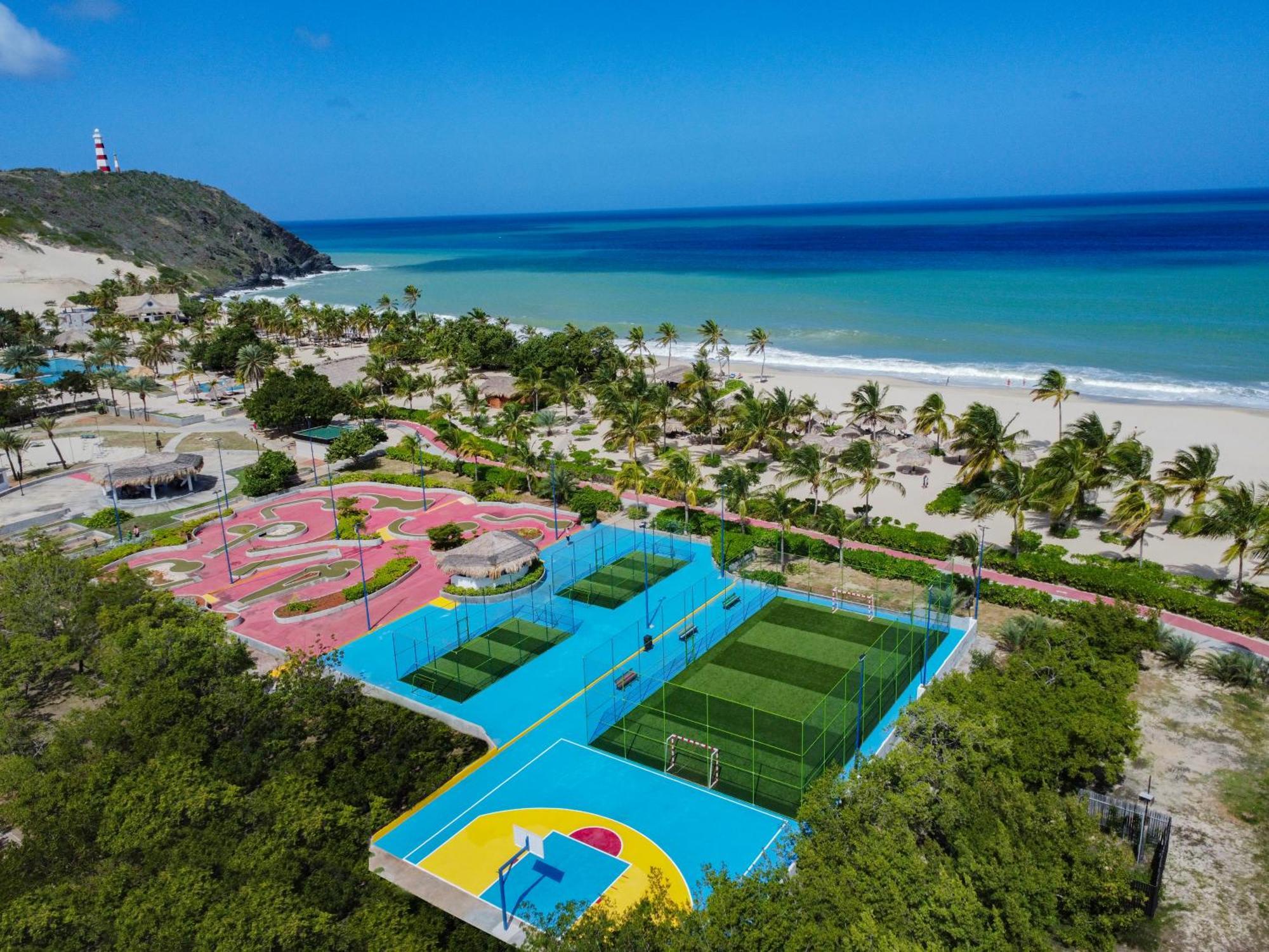 Hotel Sunsol Ecoland à Pedro Gonzalez Extérieur photo